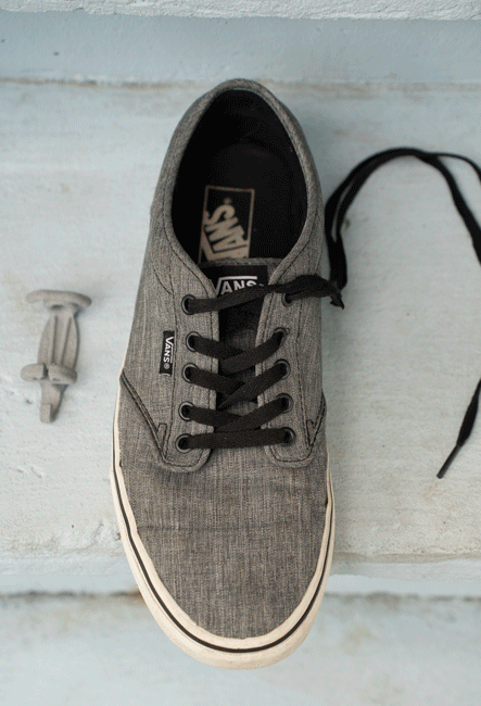 Buy Easy One-Handed & Adaptive Shoelaces for All Ages | LaceAble
